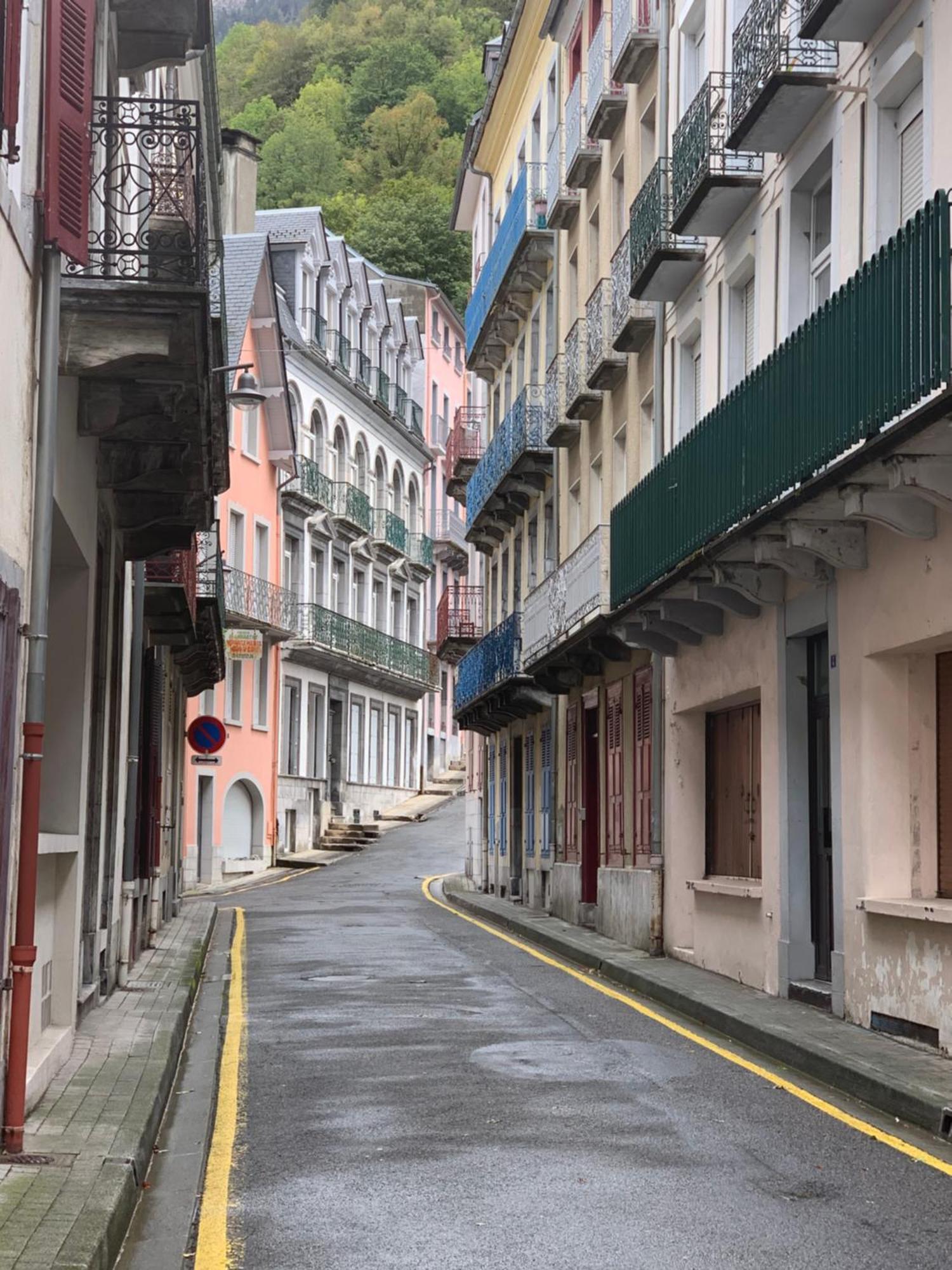 Charmant Appartement Au Calme En Plein Centre Ville Avec Wifi Et Linge De Maison Inclus Cauterets Exteriér fotografie